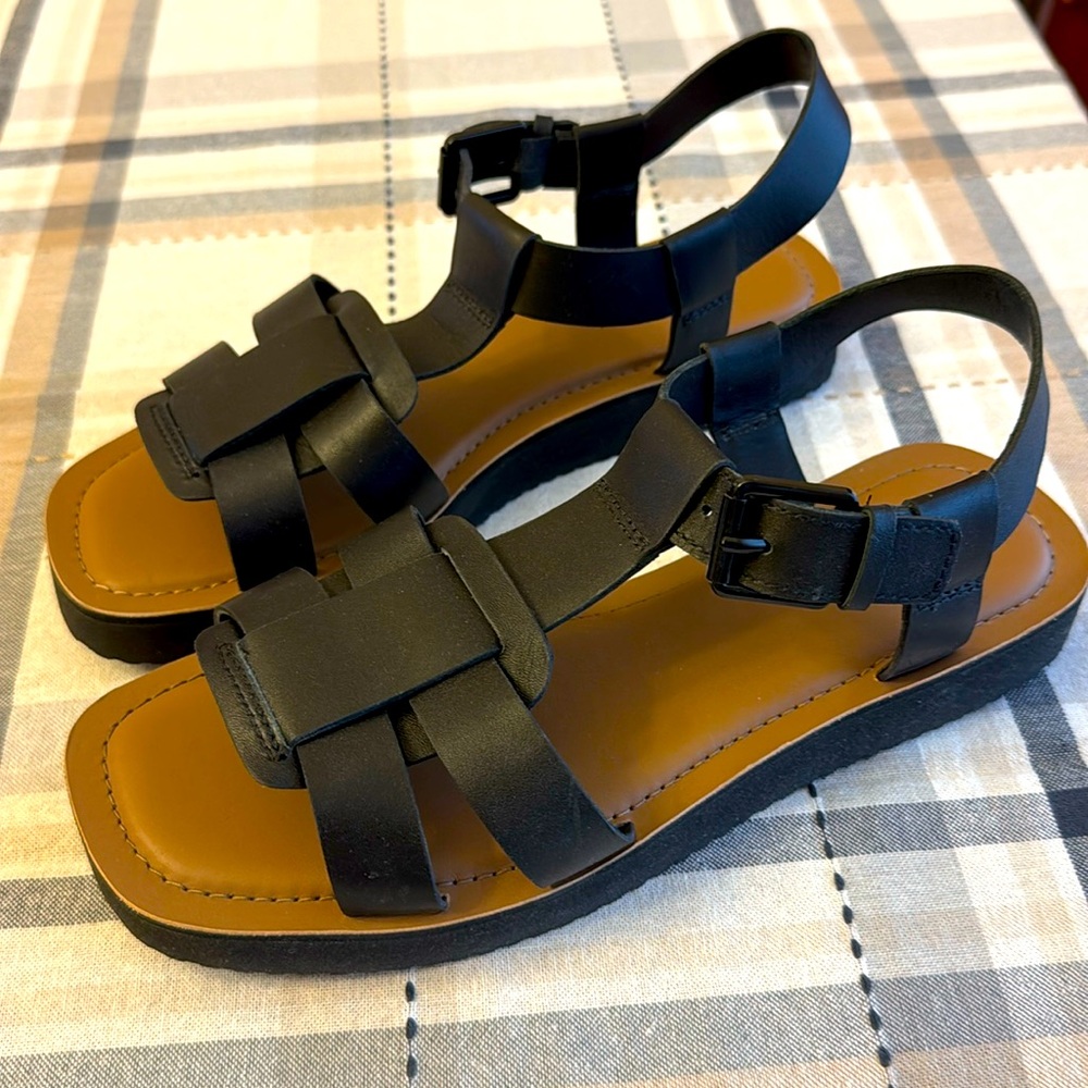 Everlane Women’s fisherman sandals - NWOT
